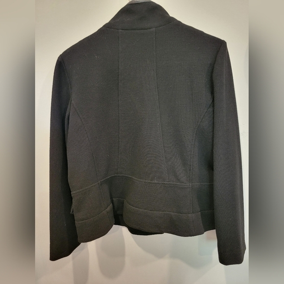 Julian Taylor N.Y. Fashionable Sleek Black Zip Jacket Size 14 - Picture 2 of 10